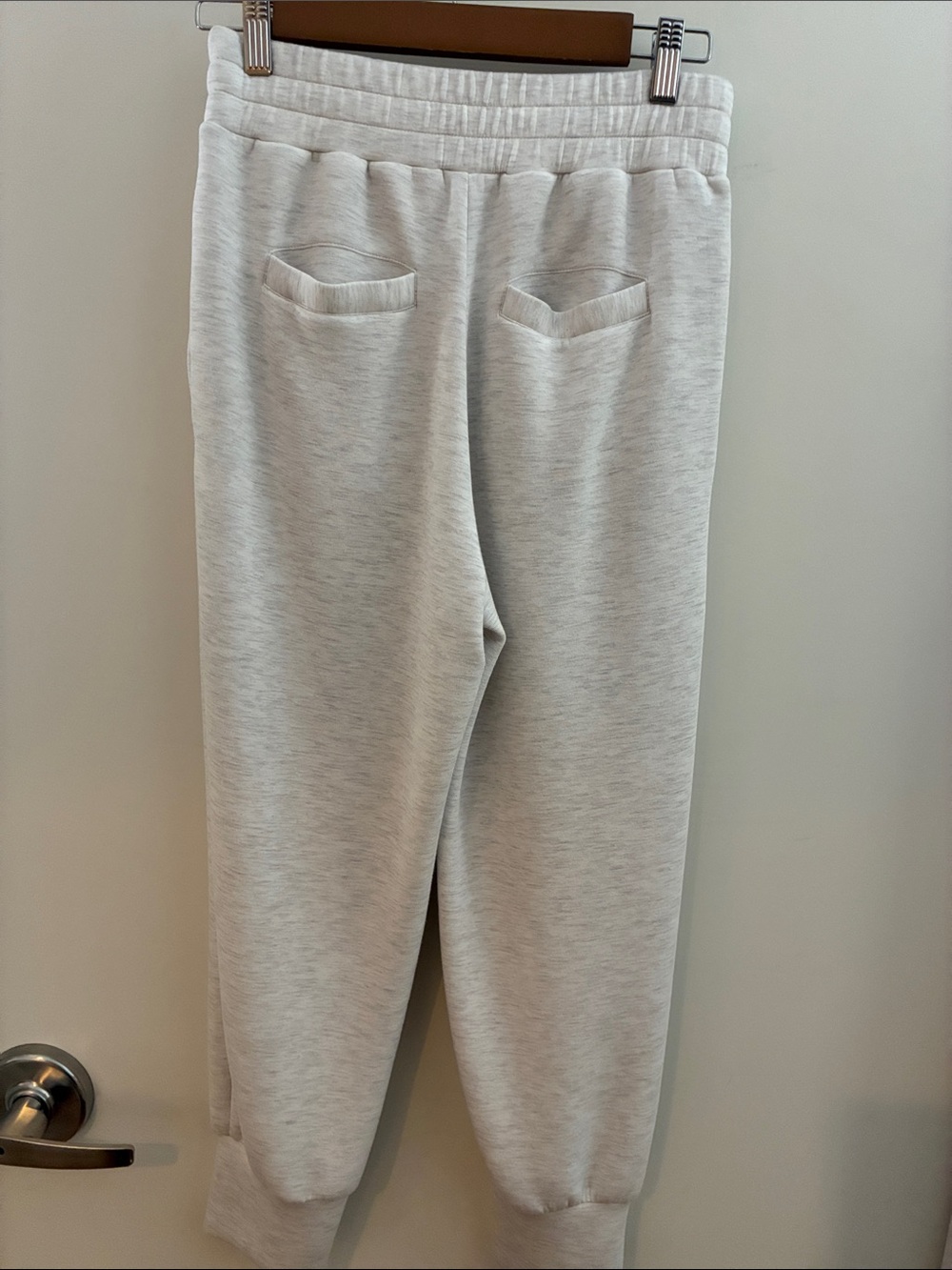 Varley Davidson Doublesoft Set Top Pants Small EUC light gray - Picture 15 of 16